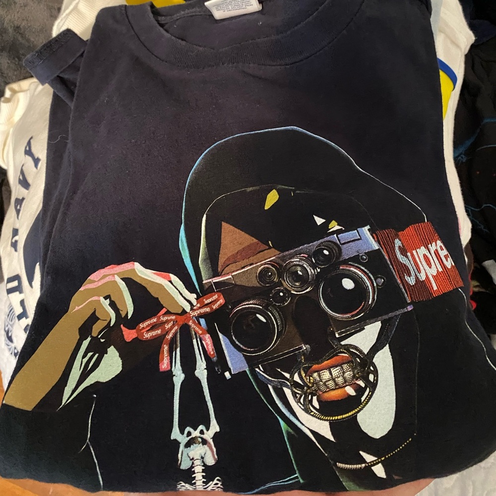 Navy blue hang man Supreme tee navy